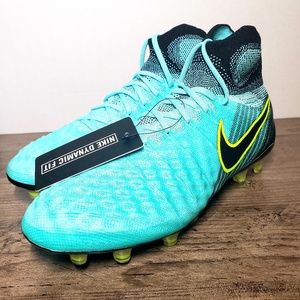 nike magista opus fg volt metallic green coin black hyper punch